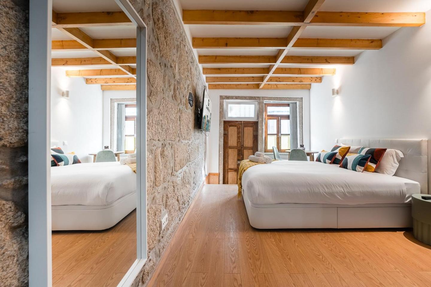 Guestready - Miragaia Stone Studios & Apartments Порто Екстериор снимка